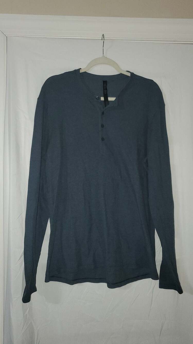 lululemon Metal Vent Tech Waffle Long Sleeve Henley Size L